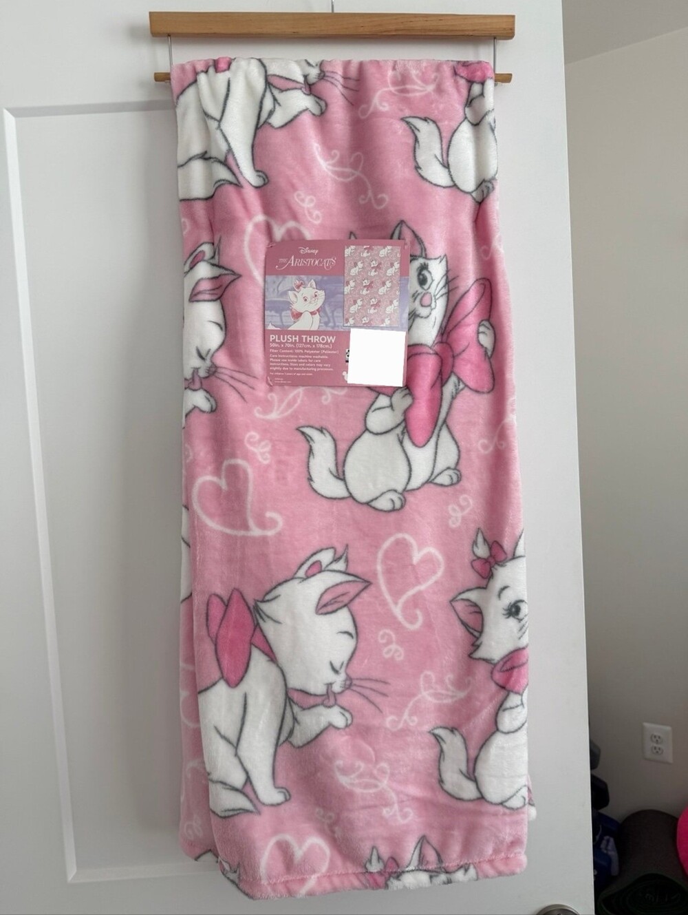 Disney Marie Pink Aristocats Plush Throw Blanket